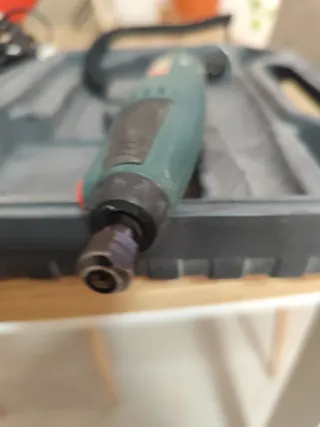 Taladro de precisión Parkside con maletín