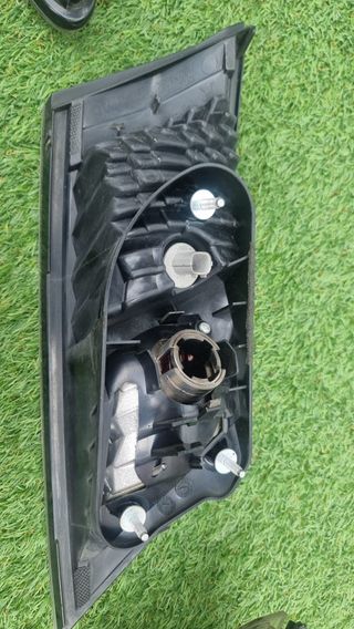 Lote pilotos traseros Honda Civic 8