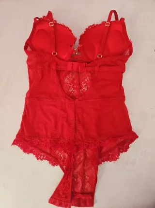 Body de encaje rojo Talla S