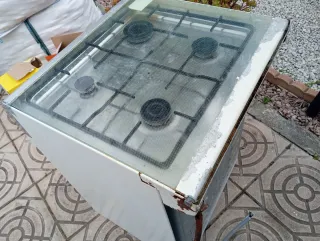 Cocina gas años 80 estilo Cuéntame