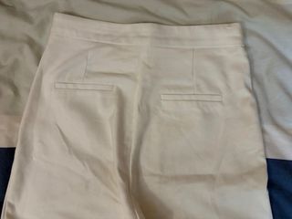Pantalón Stradivarius blanco