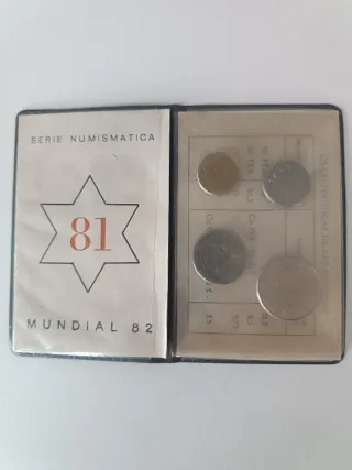 Lote de 4 monedas antiguas