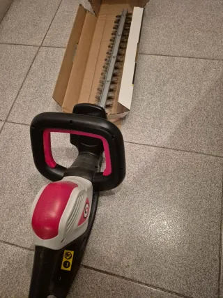 Cortasetos Eléctrico STERWINS EHT2-50.31