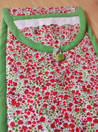 Conjunto bebé floral con encaje