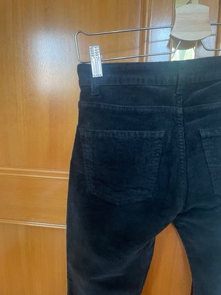 Pantalón pana flare NICOLI negro talla 32