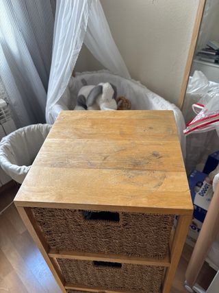 Mueble auxiliar madera y ratán 4 cajones