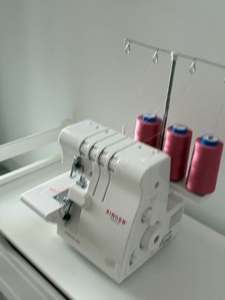 Remalladora Singer 14SH654