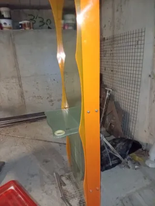 Mueble Peluquería Naranja y Plata