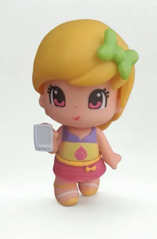 Lote 5 figuras Pinypon con accesorios