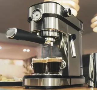 Cafetera Cecotec Cafelizzia 790 Steel Pro