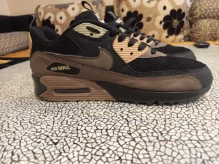 Nike Air Max 90 Negro y Marrón