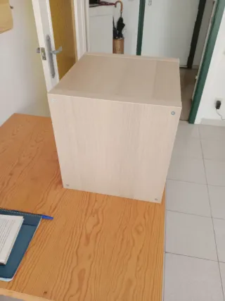 Estantería KALLAX efecto roble tinte blanco