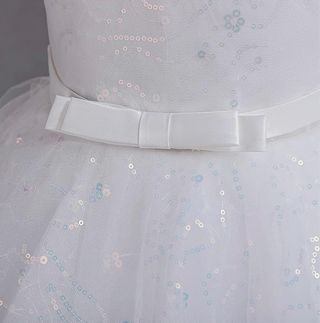 Vestido de comunión nuevo para niña