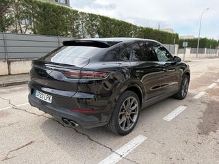 Porsche Cayenne Coupé E-hybrid V6 462 2021