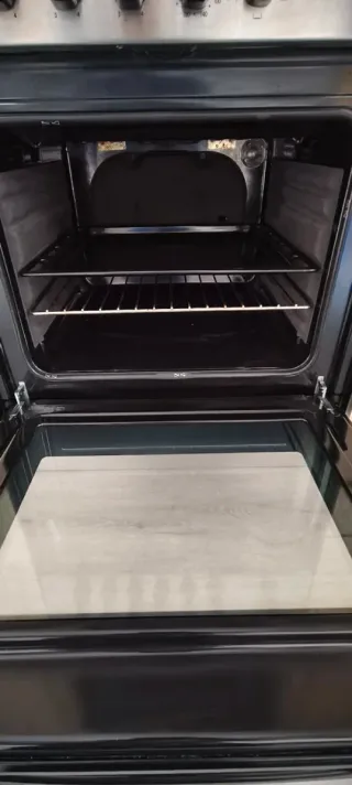 Placa vitro, horno y campana INDESIT