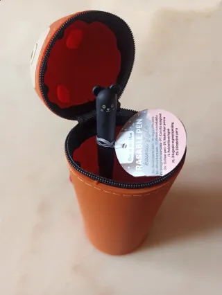 Astuccio silicone + penna cancellabile kawaii