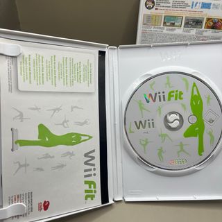 Wii Balance Board + Wii Fit + Wii Fit Plus