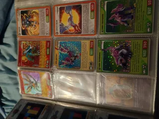 Juego Nintendo switch y cartas fútbol e Invizimals