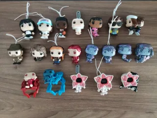 Pack 20 Figuras Stranger Things (Kinder)