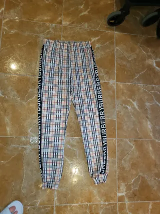 Conjunto Calvin Klein Top y Leggings