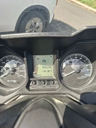 Kymco Grand Dink 300 gris