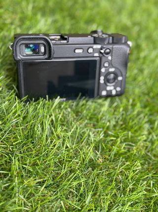 Cámara Sony A6600 APSC Muy NUEVA + ACCESORIOS