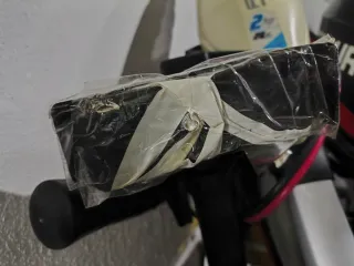 Baca coche marca Cruz