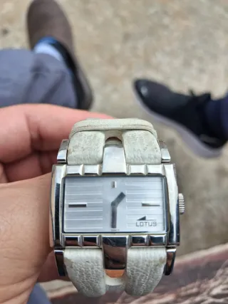 Reloj Lotus Acero Inoxidable
