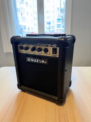 Amplificador Guitarra Suzuki G-10