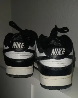 Zapatillas Nike Dunk Low Blancas y Negras