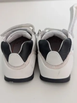 Zapatillas Biomecanics blancas bebé