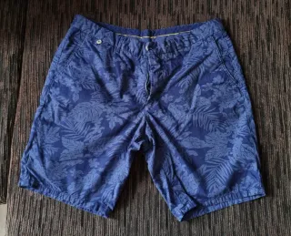 Bermudas azules estampadas