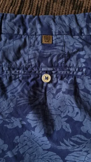 Bermudas azules estampadas