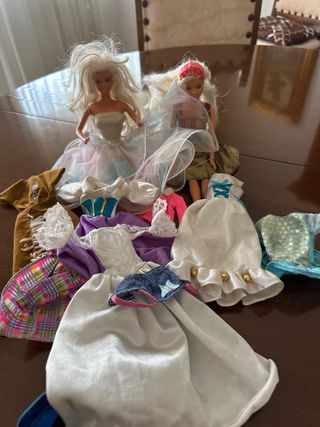 Barbie Bambole e Vestiti