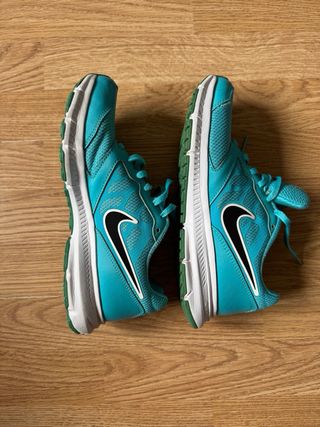 Zapatillas Nike Mujer Turquesa Talla 38.5