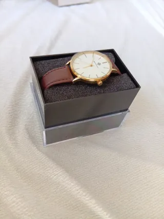 Reloj Amaya Arzuaga Dorado y Marrón