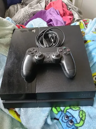 PS4 (PlayStation 4) Negra