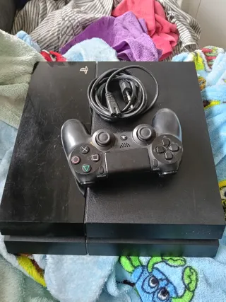 PS4 (PlayStation 4) Negra