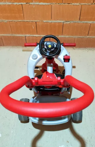 Triciclo Ferrari Rojo