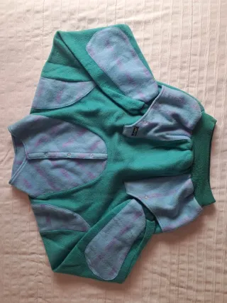 Jersey de lana verde y morado