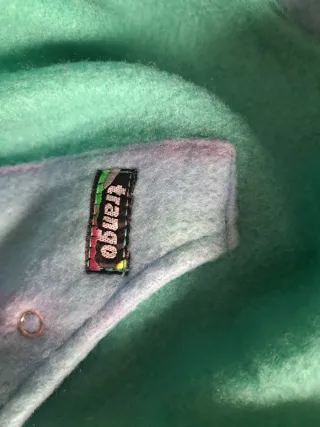 Jersey de lana verde y morado