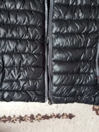 Chaleco acolchado Adidas negro