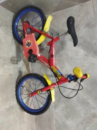 Bicicleta Infantil Spiderman Roja