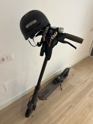 Patinete Eléctrico Xiaomi + Casco
