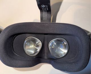 Oculus Quest 1 con 2 mandos