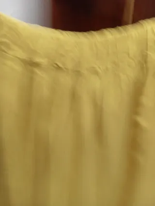 Falda midi amarilla talla L