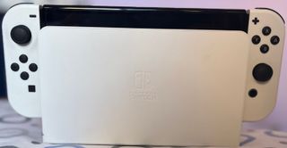 Nintendo Switch OLED Bianca