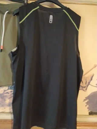 Set Crivit Pantaloncini e Canotta