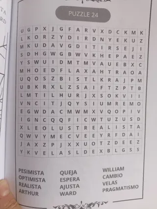 Libro de Sopa de Letras y Mandalas para adultos