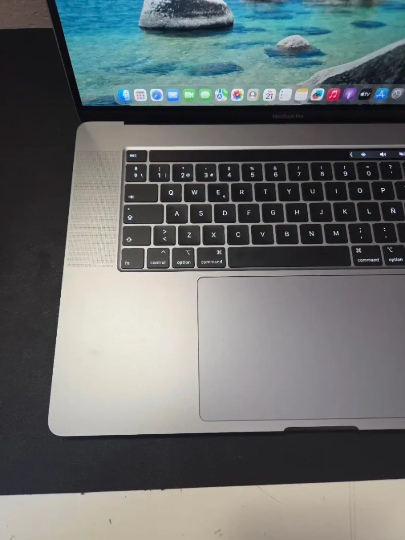 MacBook Pro i9 afbeelding 2